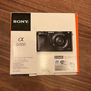 Sony digital camera - almost brand new